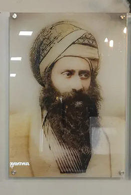 הבן איש חי | תמונה של הבן איש חי | ציור של הבן איש חי | אמרי | תמונות רבנים על זכוכית